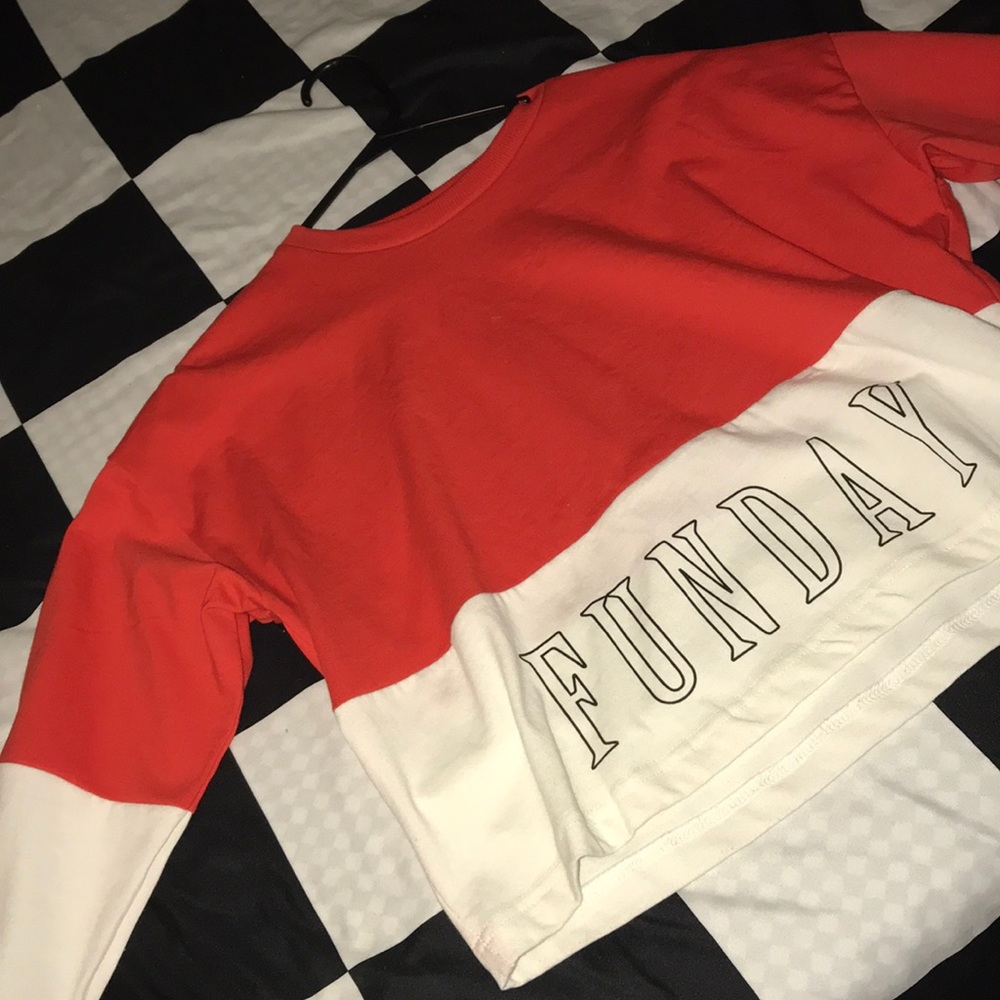 “FUNDAY” Pullover